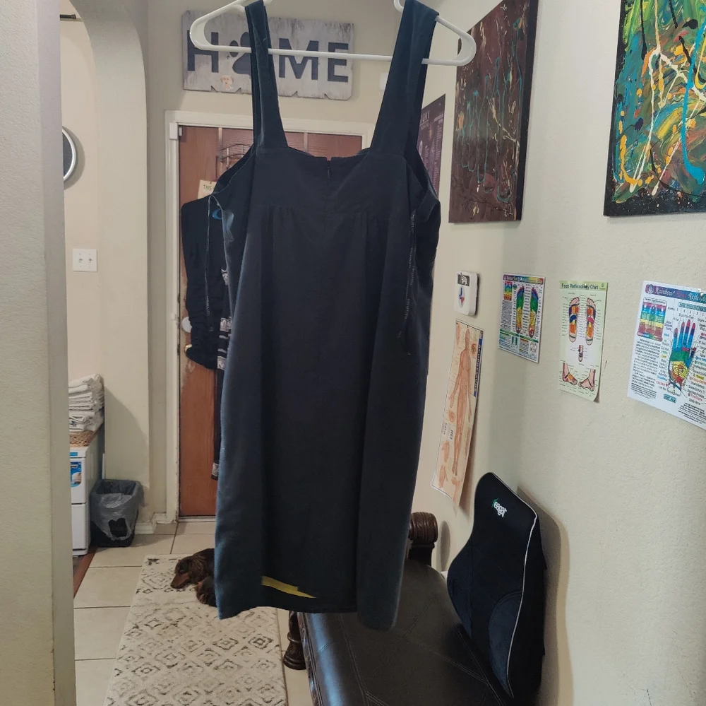 Andrew Marc Dark Gray sexy soft date night dress 🩶  (Size 8) 🩶 - Picture 3 of 8